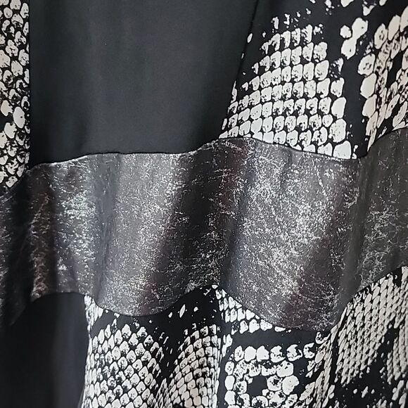 Style & Co Tunic - Picture 2 of 13